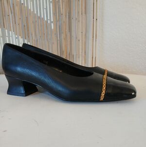 VANELi East Azure Blue, Black & Gold Low Block Heel Leather Pumps Size 8